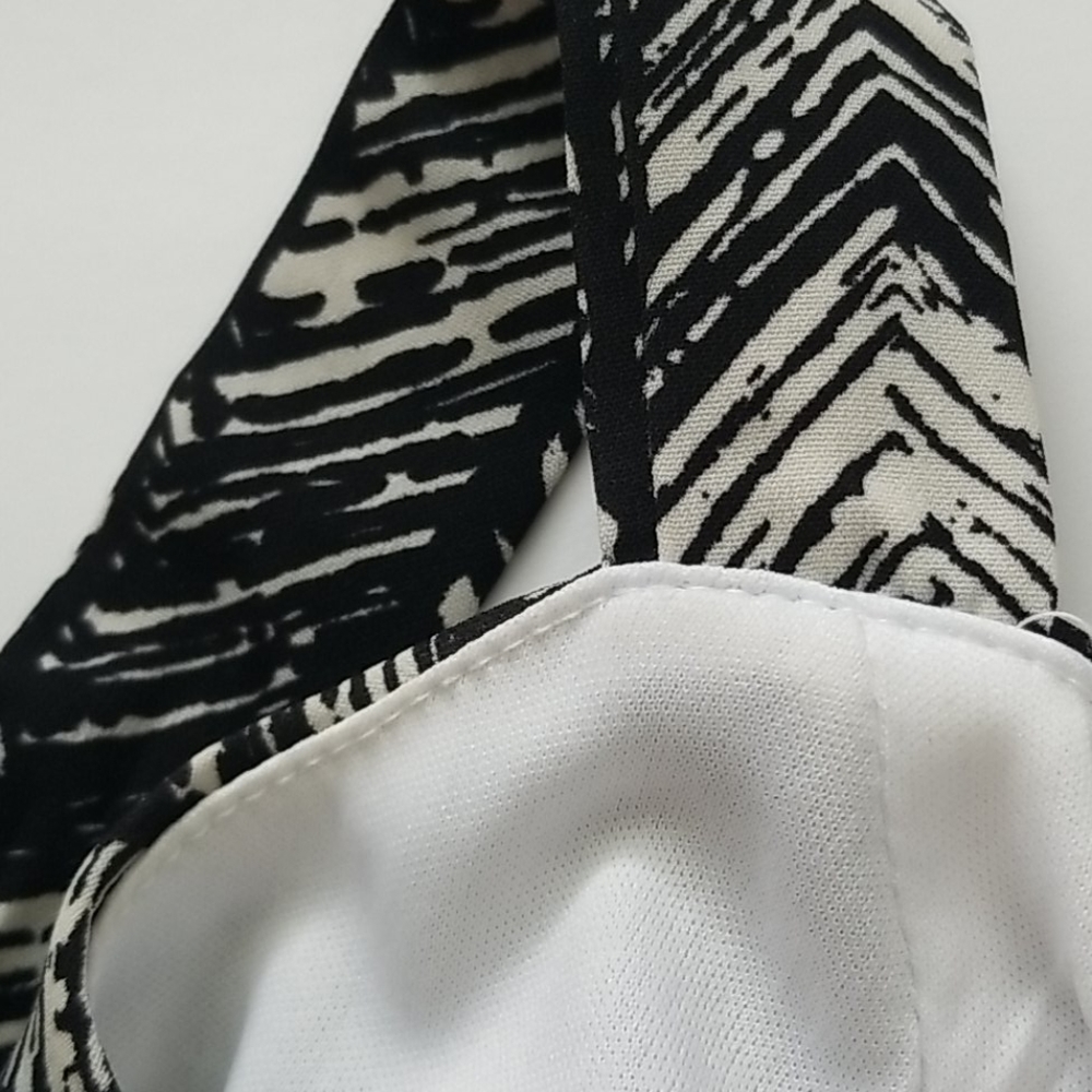 Patterned dress - Picture 4 of 4